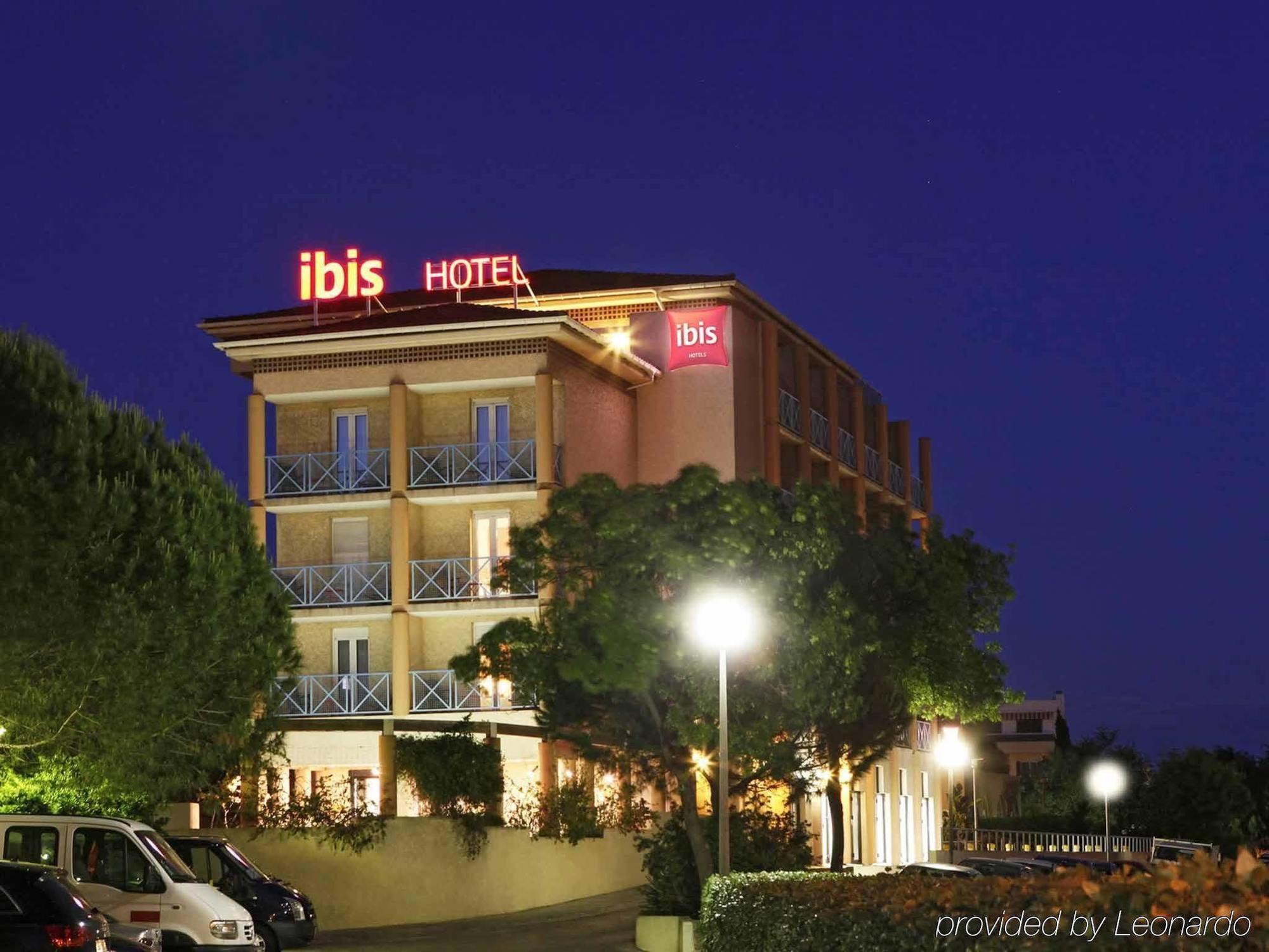 Hotel Ibis Centre 3*