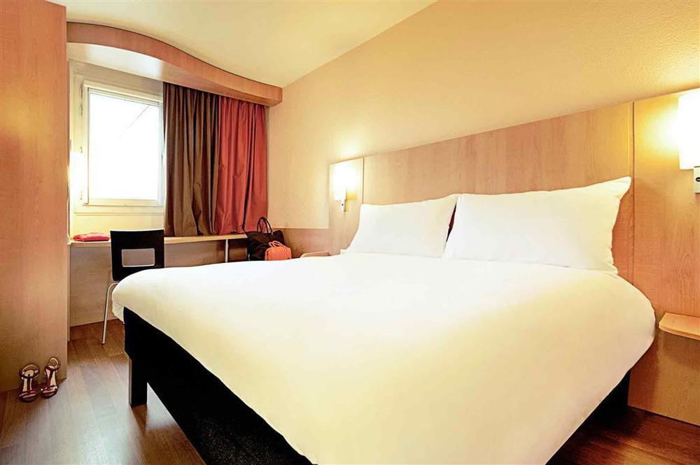 Ibis Centre 3*